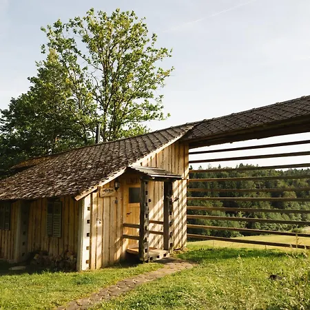 Ferienhaus Ladybug Eco House Gradisce pri Lukovici